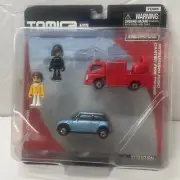 Tomica Rescue Hypercity Mitsubishi Fuso Canter Fire Engine Mini Cooper Playset