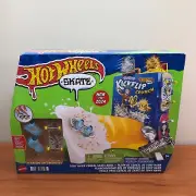 Hot Wheels Skate Tony Hawk Cereal Skate Bowl Finger Skateboard Play Set