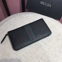 在飛比找蝦皮購物優惠-小嘜店二手 全新prada 普拉達手拿包 男用長夾 手包 手