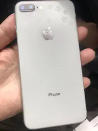 在飛比找Yahoo!奇摩拍賣優惠-Apple iPhone 8 Plus 64GB~金..9.