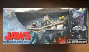 JAWS McFARLANE TOYS - Movie Maniacs 4 - Deluxe Boxed Set - Sealed