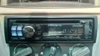 在飛比找Yahoo!奇摩拍賣優惠-ALPINE CDE-110C CD/USB/MP3/AUX