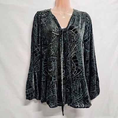Johnny Was Jade Women Tiered Top Blouse Shirt Size XS Green Velvet V Neck