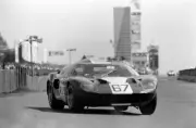Colin Crabbe Roy Pierpoint Ford GT40 1967 Sports Car Motor Racing Old Photo 1
