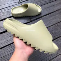 在飛比找蝦皮購物優惠-Adidas Yeezy 淺綠 鯊魚 舒適戶外沙灘休閒拖鞋 