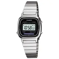 在飛比找Yahoo!奇摩拍賣優惠-CASIO 卡西歐 熱銷復古方形數位電子錶(LA-670WD