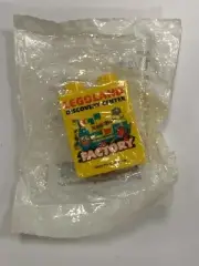 Collectible LEGO Legoland Discovery Center Duplo Brick Yellow Centre NEW SEALED