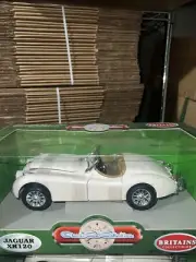 1:18 Ertl 1948 Jaguar XK 120 White HTF Britains Collectible Box Edition Shelf R2