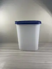 Tupperware Modular Mates Oval Container #4 with Pour Seal Blue New!