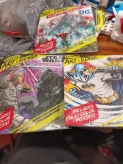 Crayola Art with Edge Batman 28 Coloring Pages + 1 Poster and DC plus Star Wars
