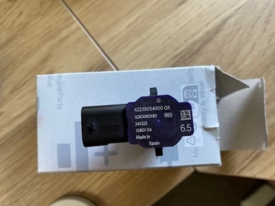 Original Mercedes-Benz A2239054000 PDC-Sensor, S-Class