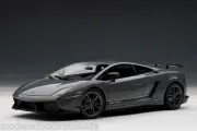 LAMBORGHINI GALLARDO LP570-4 SUPERLEGGERA GRAY 1:18 AUTOART 74657 NEW IN BOX