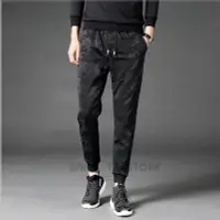 在飛比找Yahoo!奇摩拍賣優惠-BANG◎韓版黑色迷彩縮口褲 羅馬布面彈性材質 縮口褲 束口