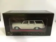 1/43 TRAX TR41B Holden EJ Special Station Sedan IVORY