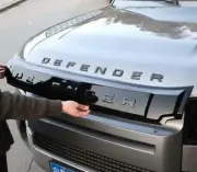 For Land Rover Defender 2020-2025 black hood sand guard protection forming cover (for: Land Rover)