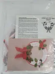 Plastic Canvas Needlepoint Birds with Pinecones Wreath NEW in Package