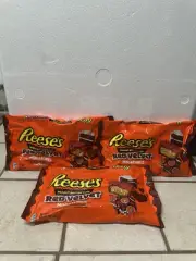 3 New Limited Edition Reese's Red Velvet Miniatures Peanut Butter Cups Bag 9.3oz