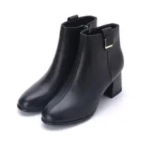 在飛比找ETMall東森購物網優惠-LUZZI 金屬方飾釦牛皮短跟靴 黑 女鞋 鞋全家福