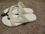 New Women's Crocs tulum toe sandal size 10 oyster