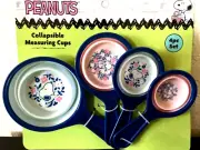 PEANUTS SNOOPY SET of 4 COLLAPSING MEASURING CUPS Floral BRAND NEW ON CARD