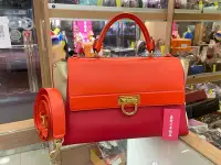 在飛比找Yahoo!奇摩拍賣優惠-☆最愛二手精品☆  Ferragamo sofia 橘色米色