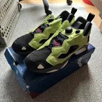 在飛比找蝦皮購物優惠-全新 Reebok PUMP FURY 充氣 慢跑鞋 男鞋 