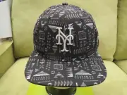 New Era NY Mets Black Snapback Adjustable Hat, Gray Geometric Shapes