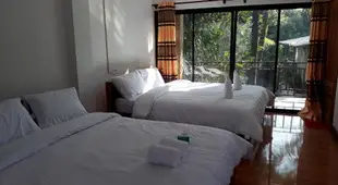 艾里索納旅館Alissona Guesthouse