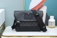 在飛比找Yahoo!奇摩拍賣優惠-二手Louis Vuitton LV Messenger P