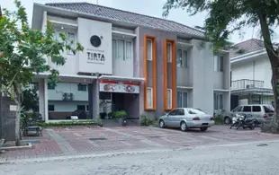 當格浪提爾塔大廈特級酒店Tirta Mansion Premier Tangerang