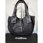 95新免運🇹🇼台灣出貨 ODBO專櫃正品大容量肩背包（附原廠防塵套+小收納包）黑色