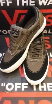 Vans Men's 9.5 Gilbert Crockett Canteen/White - VNOA38CO2LV