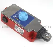 NEW Schneider XY2CH13250 Emergency Stop Rope Pull Safety Limit Switch