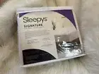 Sleepy's Signature Total Defense Mattress Protector, King Size