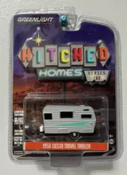 Greenlight Hitched Homes Series 2 1958 Siesta Travel Trailer
