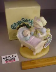 Vintage 1984 Cabbage Patch Kids Doll Porcelain Figurine MIB Getting Acquainted