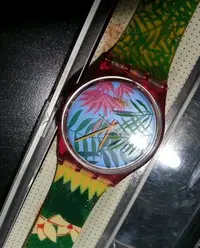 在飛比找Yahoo!奇摩拍賣優惠-降價囉   SWATCH 熱帶雨林的夏日收藏錶 純欣賞用