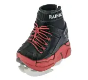Rainbow High - Ruby Anderson - Winter Break - Left Black Red Shoe Ice Skate Only