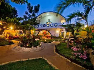 弗洛拉爾維拉羅薩飯店Floral Villarosa Hotel