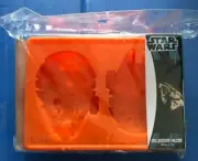 SET OF 2 STAR WARS ICE CUBE/CANDY TRAYS DARTH VADER/MILLENNIUM FALCON NEW