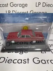 EDICOLA 1967 Chrysler Valiant IV Red Sedan 1:43 Diecast
