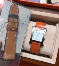 在飛比找Yahoo!奇摩拍賣優惠-愛馬仕新款中H-hour 石英女錶