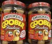 2~ 18 Oz JARS SMUCKERS STRAWBERRY STRIPES GOOBER PEANUT BUTTER & JELLY