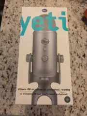 Blue Yeti Silver - Ultimate Studio All In One Professional Microphone USB