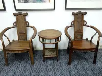 在飛比找Yahoo!奇摩拍賣優惠-舊藏老花梨木精工雕刻  圈椅   ：42000 尺寸：椅子長