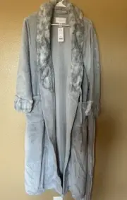 Carole Hochman Bathrobe, Medium, Light Blue, New With Tag