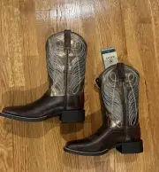 NEW Ariat Round Up Wide Square Toe Western Boots Women's 7.5 , Eur 38