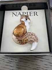 New Napier Gold Tone Beautiful Autumn Fall Fox Pin