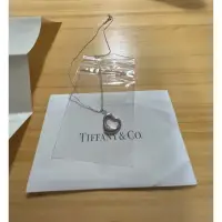 在飛比找蝦皮購物優惠-Tiffany & Co Open Heart 鏤空心形鍊墜