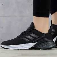 在飛比找Yahoo!奇摩拍賣優惠-100原廠％adidas 愛迪達旗艦店跑步鞋女鞋2021夏季